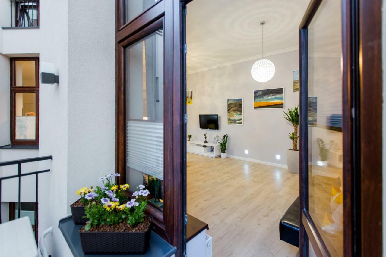 Kings Landing Apartament Краков Экстерьер фото